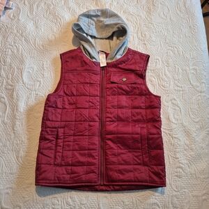 Gymboree boys hooded vest 7/8 burgundy with gray hood 2 pockets, NWOT